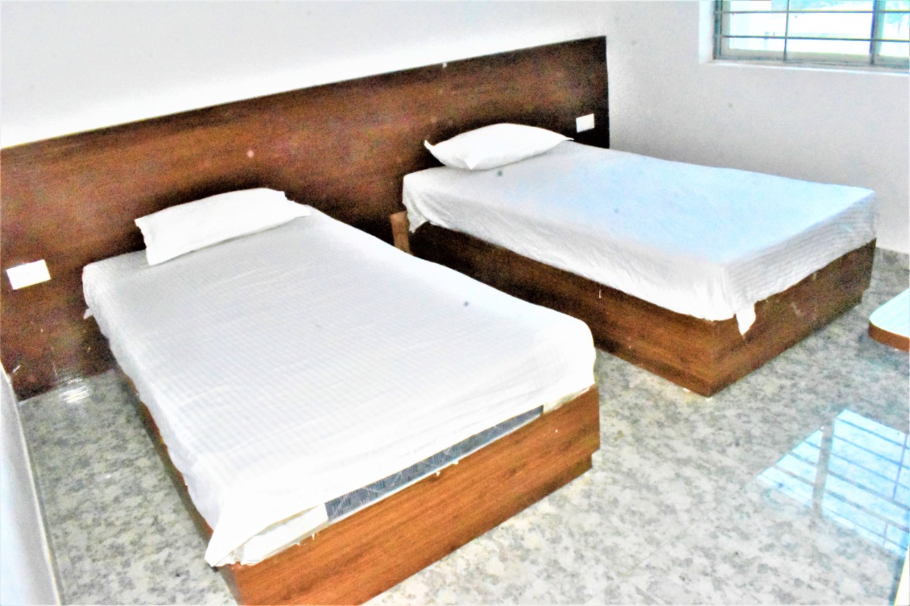 img-3